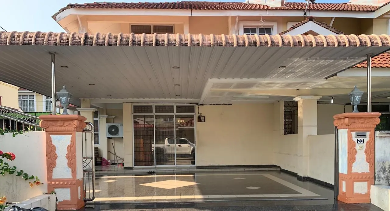 Awani Homestay Seberang Jaya Permatang Janggus